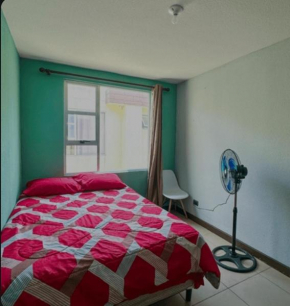 The king inn Habitacion # 2 Estadia por habitacion